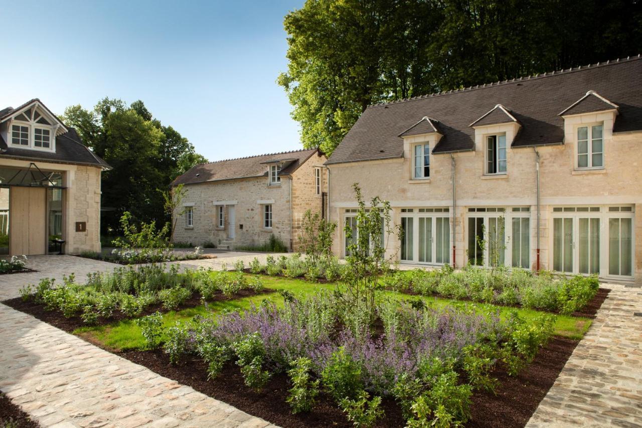 Le Grand Pavillon Hotel 4*