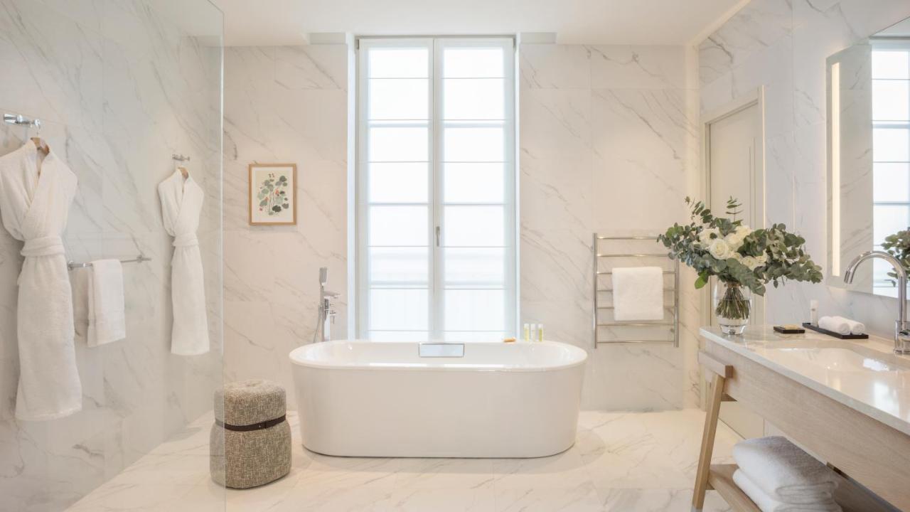 Hotel Le Grand Pavillon 4*