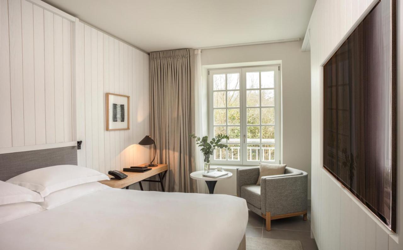 Le Grand Pavillon Hotel