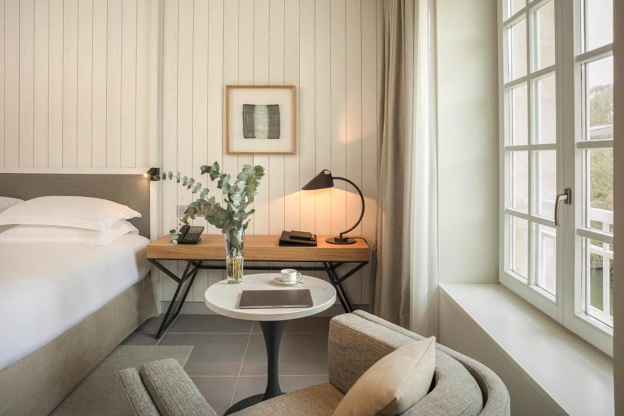 Le Grand Pavillon Hotel 4*