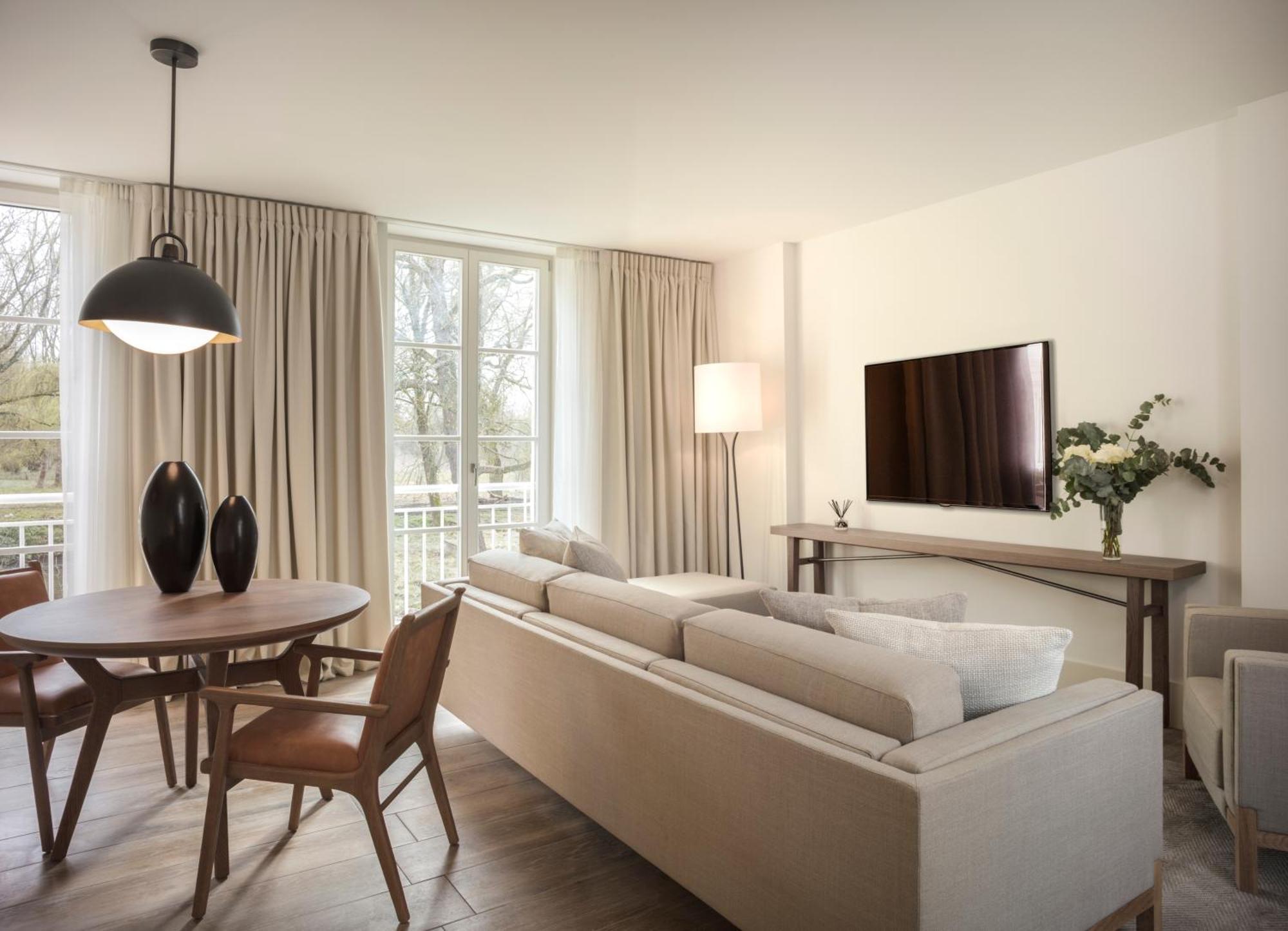 Le Grand Pavillon Hotel Chantilly